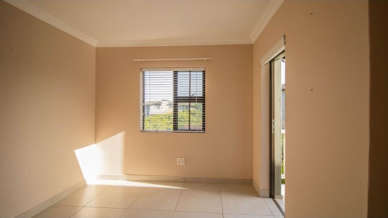 4 Bedroom Property for Sale in Hartenbos Landgoed Western Cape